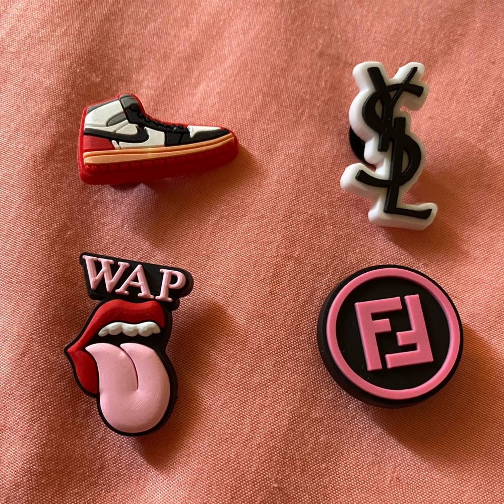 Croc shoe charms